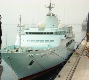 Mega Yacht LOALOAT AL BEHAR - Photo Courtesy of Chand