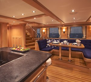 Miss Lisa Expedition Yacht - Photo credit to Neil Rabinowitz