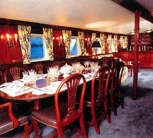 Moonmaiden -  Dining