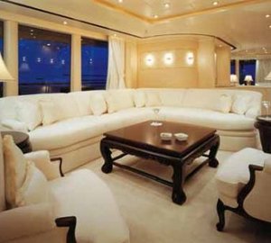 Motor Yacht CAPRI - Skylounge 2