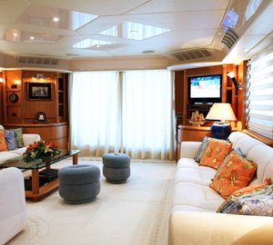 Motor Yacht ERATO -  Salon