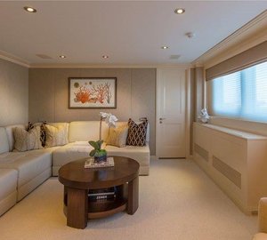 Motor Yacht GRAVITAS - Master lounge