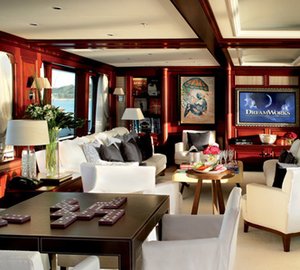 Motor Yacht HAMPSHIRE - Lounge