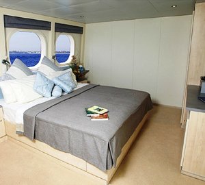 Motor Yacht True North  Superior Stateroom
