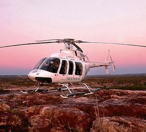 Motor Yacht True North Heli Pink