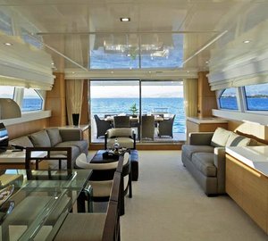 Motor yacht Anassa -  Salon