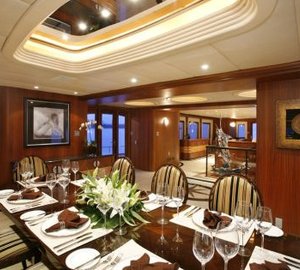 Motor yacht DAYDREAM -  Formal Dining