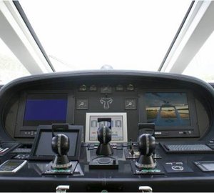 Motor yacht FRIDAY - Helm