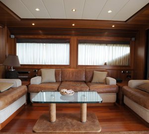 Motor yacht HAPPY FEET - Salon 3