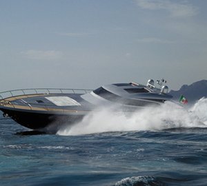 Motor yacht K BLU -  Cruising