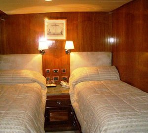 Motor yacht MONACO - Twin Cabin
