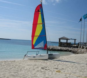 Motor yacht OLGA -  Hobie Cat