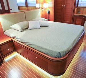 Motor yacht 76RP by Grand Banks Yachts