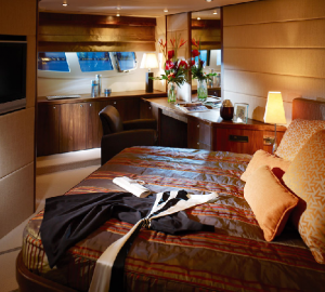 Motoryacht Manhattan 70 - Master Suite