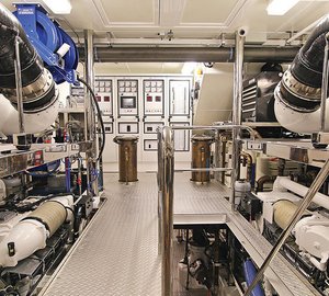 N120 Yacht Aurora - Engine Room