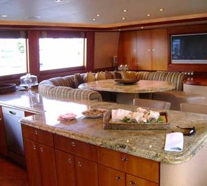 NEW MOON II - Galley