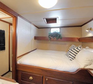 NORTHERN SONG - A Double Guest Cabin