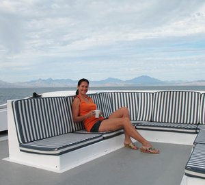 NORTHERN SONG - Sundeck And Seating