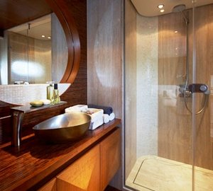 NORTHLANDER - Double Cabin Bath