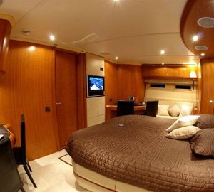 ORACLE STAR -  Master Cabin