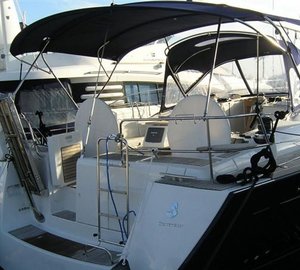 Oceanis 54 cockpit view