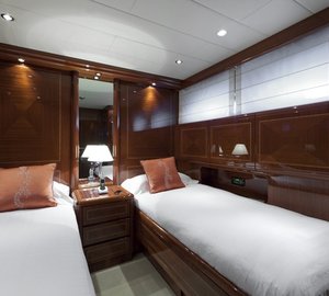 Outside Edge IV -  Twin Cabin