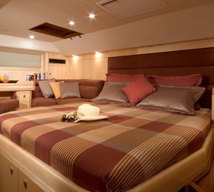 Oyster 725 yacht - Cabin