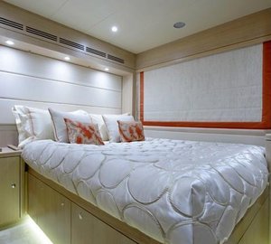 Oyster 885 Yacht CLARE -  Double Cabin