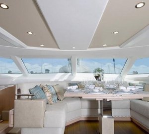 Oyster 885 Yacht CLARE -  Salon Dining