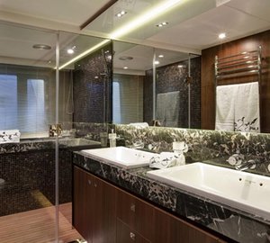PANTHERA COVE -  Master Ensuite