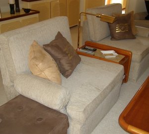 PARADIS -  Salon detail