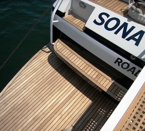 Pershing 73 Swim Platform