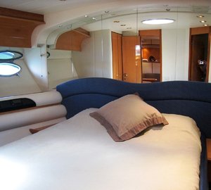 Pershing 73 VIP Cabin