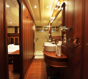 Princess Karia II -  Master Ensuite