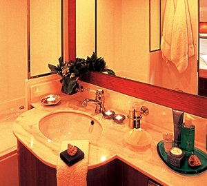 Proteus VIP bathroom