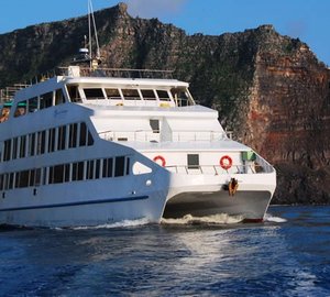 Queen of Galapagos -  Main