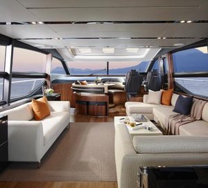 S72 Yacht - Saloon