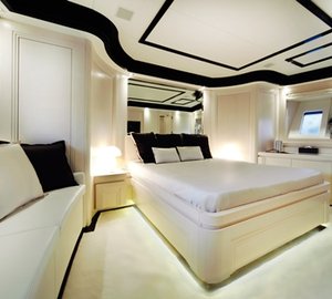 SAKATA - VIP Cabin
