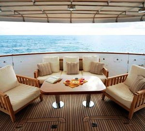 SILVIA M -  Al Fresco