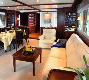 SILVIA M -  Salon View 2