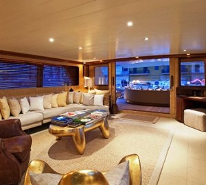 SIRAHMY - Upper Lounge