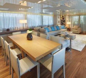 SL104-592 Yacht - Saloon