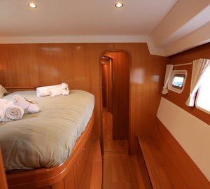 SOULS CALLING - Guest cabin large windows