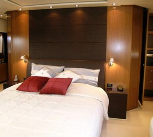 SUN GLIDER II - Master Cabin