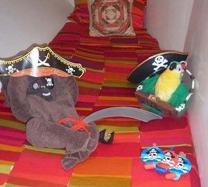 SWISH - Single berth