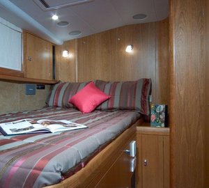 SY ACHERON -  Guest Cabin