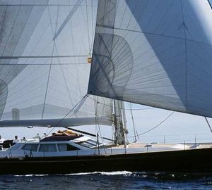 SY LIBERTAS - Main Shot