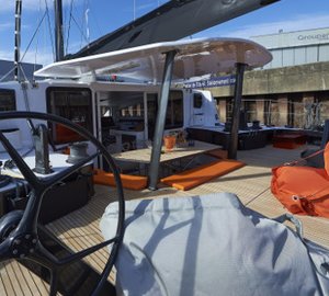 SY NO LIMIT - Aft deck another view