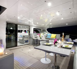Sail Cat MAVERICK - Aft Deck