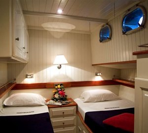 Sail Yacht MONTECRISTO -  Twin Cabin